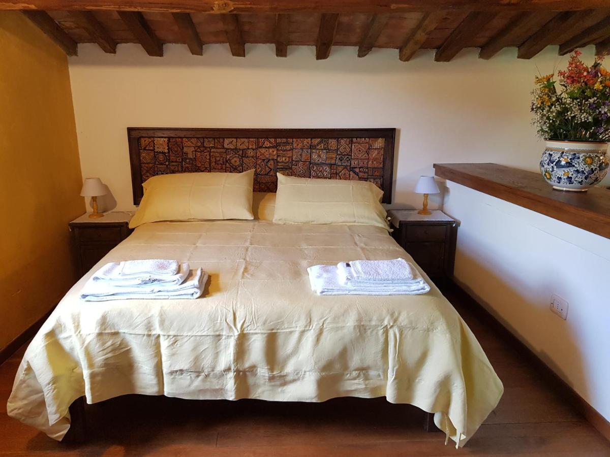 Podere Piandicava Castelnuovo di Val di Cecina Luaran gambar